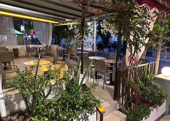 Paradise Hotel